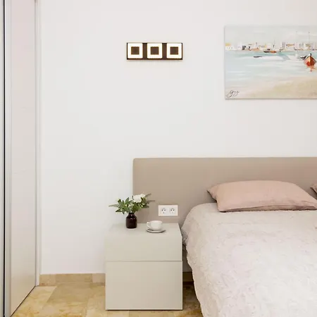 Espanatour Recoleta 21 * Torrevieja